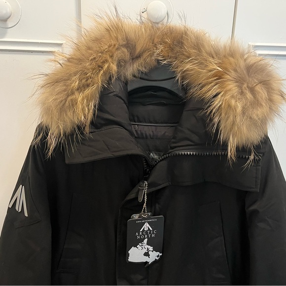 Men’s Arctic North Nunavut Waterproof Winter Parka - Picture 4 of 10